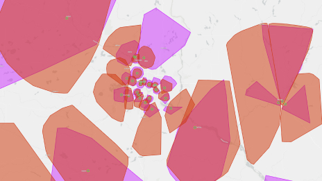 Mapa con polígonos naranjas, rojos y morados