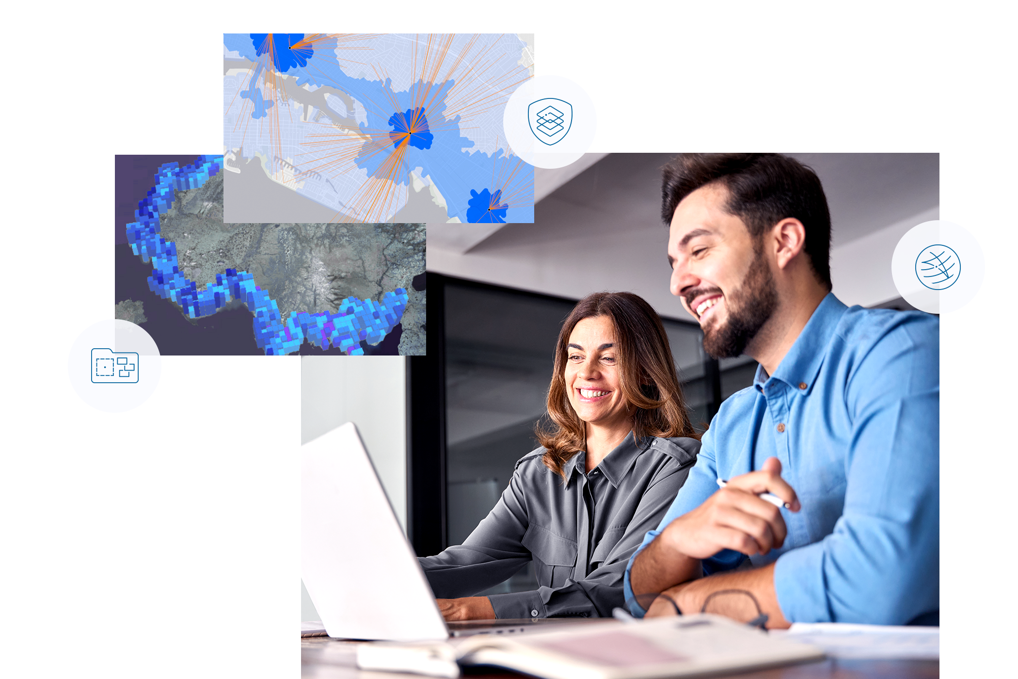 Dos colegas sonrientes trabajan juntos en un portátil, rodeados de representaciones gráficas de visualizaciones de datos, iconos de seguridad y conexiones de red.
